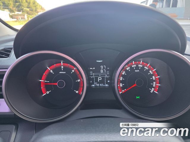 KG Mobility (SsangYong) Tivoli Diesel VX 2WD 2016 — фото 15