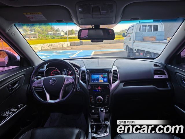 KG Mobility (SsangYong) Tivoli Diesel VX 2WD 2016 — фото 16