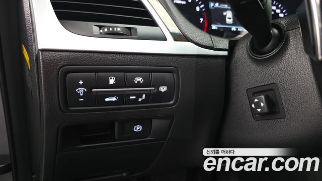 Genesis G80 3.3 GDI AWD Premium Luxury 2018 — фото 16