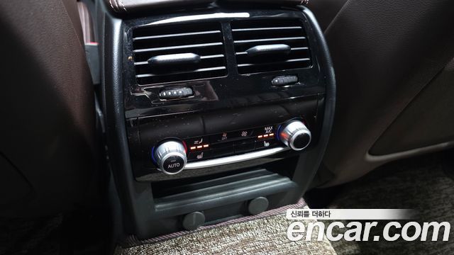 BMW 5 Series (G30) 530i xDrive M Sport Package Plus 2019 — фото 19