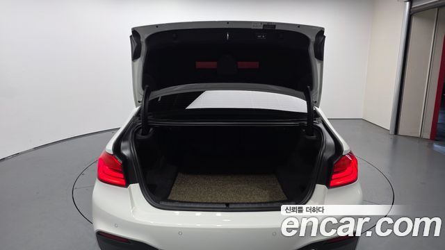 BMW 5 Series (G30) 530i xDrive M Sport Package Plus 2019 — фото 20