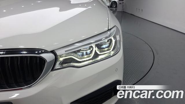 BMW 5 Series (G30) 530i xDrive M Sport Package Plus 2019 — фото 22