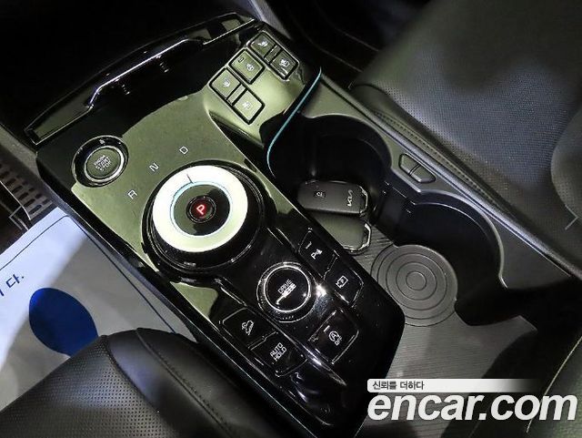 Kia Sportage (V) Gasoline 1.6 Turbo 2WD Signature 2023 — фото 16