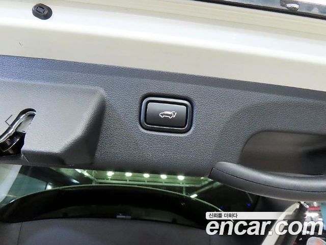 Kia Sportage (V) Gasoline 1.6 Turbo 2WD Signature 2023 — фото 20