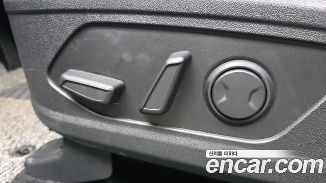 Kia Sorento (IV) Gasoline 2.5T 4WD Noblesse 2025 — фото 32