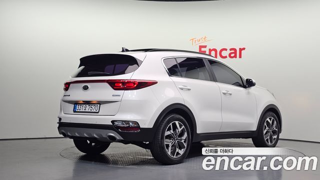 Kia Sportage The Bold Diesel 2.0 2WD Prestige 2019 — фото 2