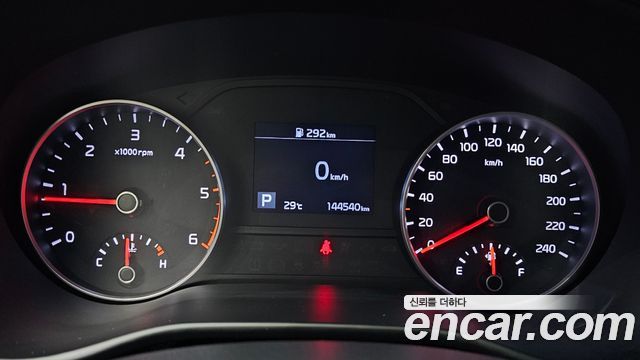 Kia Sportage The Bold Diesel 2.0 2WD Prestige 2019 — фото 8