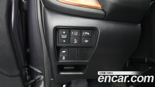 Honda CR-V (V) 2.0 Hybrid Touring 4WD 2021 — фото 29