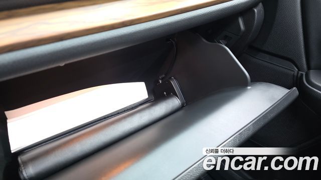 Honda CR-V (V) 2.0 Hybrid Touring 4WD 2021 — фото 31