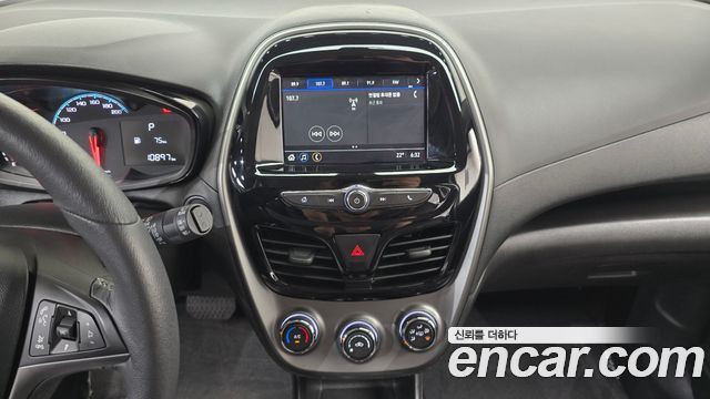 Chevrolet Spark LT 2022 — фото 31