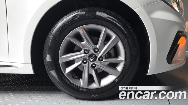 Kia K5 (II) 2.0 LPI Rental Car Luxury 2020 — фото 21