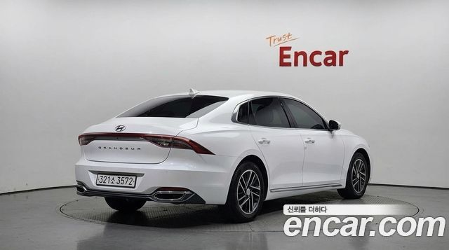 Hyundai Grandeur (IG) 2.5 Premium 2022 — фото 2