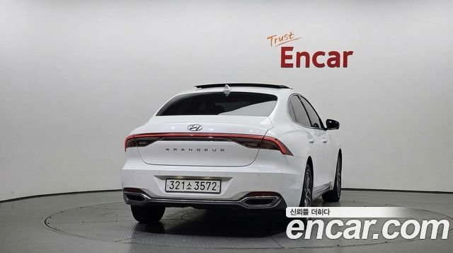 Hyundai Grandeur (IG) 2.5 Premium 2022 — фото 4