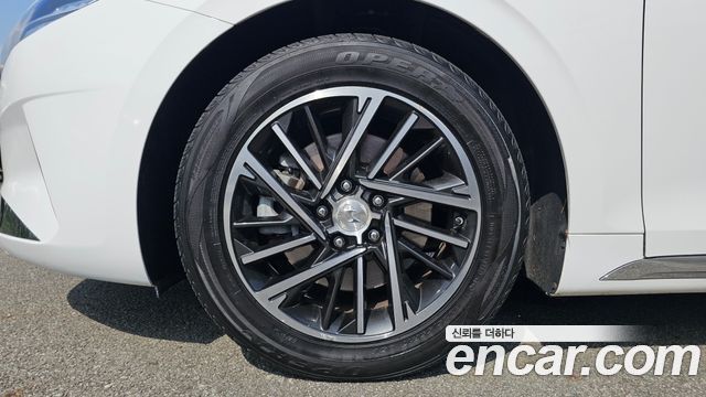 Hyundai Grandeur (IG) 2.5 Premium 2022 — фото 5