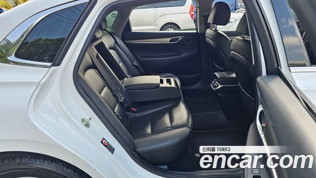 Hyundai Grandeur (IG) 2.5 Premium 2022 — фото 12