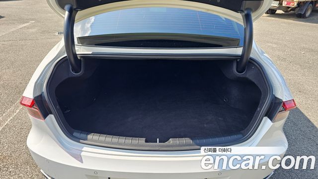Hyundai Grandeur (IG) 2.5 Premium 2022 — фото 17