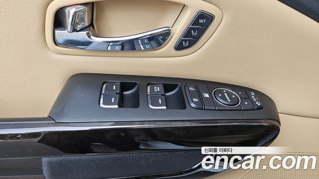 Kia Carnival 9-Seater Noblesse Special 2019 — фото 17