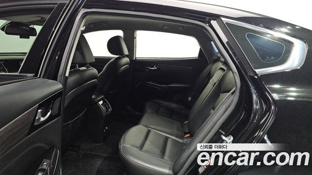 Kia K7 Premier 3.0 GDI Noblesse 2020 — фото 12