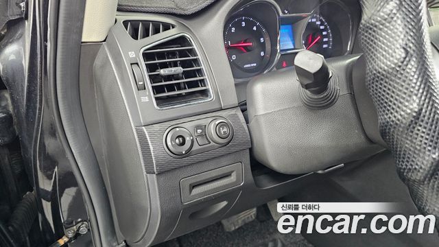 Chevrolet Captiva 2WD LT Premium 2013 — фото 16