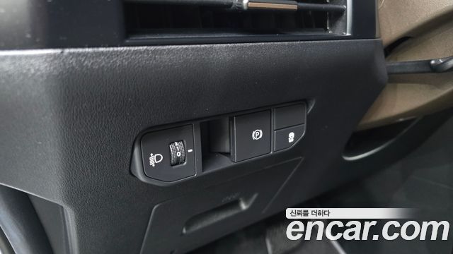 Kia PV5 Passenger 5 Seater Plus 2026 — фото 33