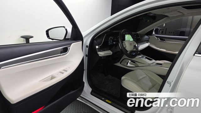 Hyundai Grandeur (IG) 2.5 Le Blanc 2023 — фото 10