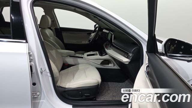 Hyundai Grandeur (IG) 2.5 Le Blanc 2023 — фото 15