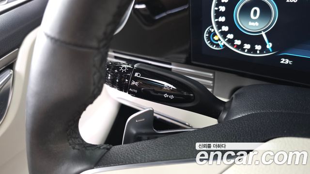 Hyundai Grandeur (IG) 2.5 Le Blanc 2023 — фото 35