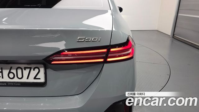 BMW 5 Series (G60) 530i xDrive M Sport 2026 — фото 23