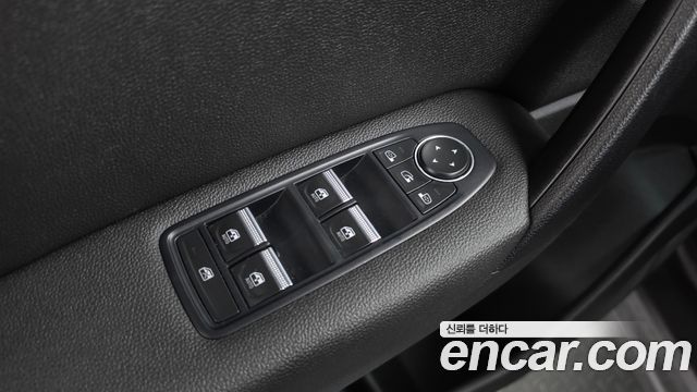 Renault Korea Captur 1.3 TCe Intens 2020 — фото 30