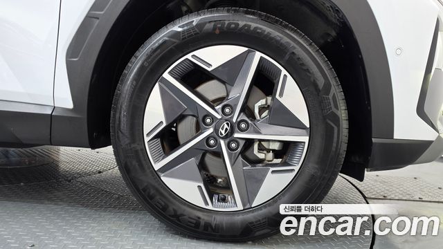 Hyundai Tucson (NX4) Gasoline 1.6 Turbo 2WD Inspiration 2024 — фото 21