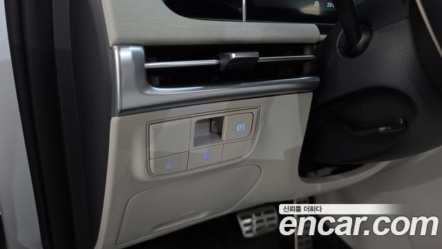 Hyundai Tucson (NX4) Gasoline 1.6 Turbo 2WD Inspiration 2024 — фото 29
