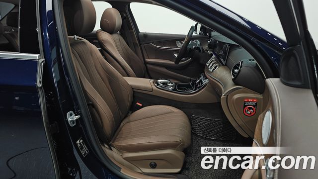 Mercedes-Benz E-Class (W213) E300 4MATIC Exclusive 2019 — фото 32