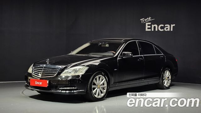 Mercedes-Benz S-Class (W221) S500L BlueEFFICIENCY 4MATIC