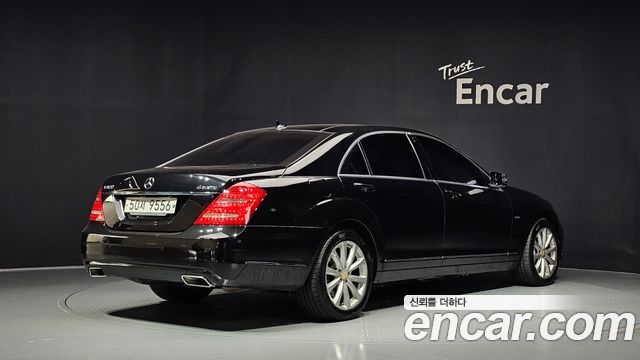 Mercedes-Benz S-Class (W221) S500L BlueEFFICIENCY 4MATIC 2012 — фото 2
