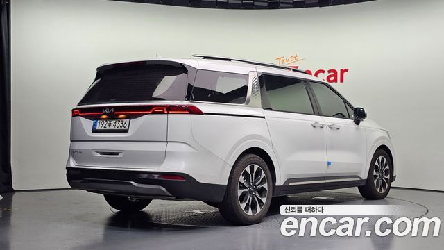 Kia Carnival (IV) Gasoline 7-Seater Outdoor Noblesse 2023 — фото 2