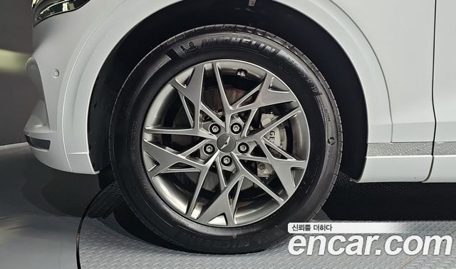 Genesis GV70 2.5T Gasoline AWD 2023 — фото 5