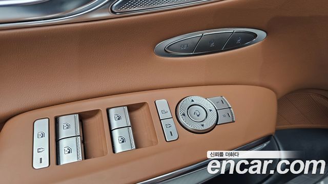 Genesis GV70 2.5T Gasoline AWD 2023 — фото 29