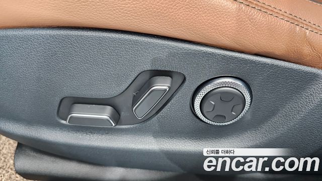 Genesis GV70 2.5T Gasoline AWD 2023 — фото 31