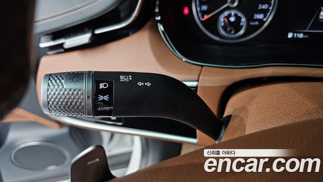 Genesis GV70 2.5T Gasoline AWD 2023 — фото 33