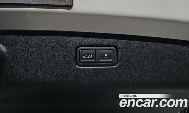 Genesis GV70 2.5T Gasoline AWD 2023 — фото 35