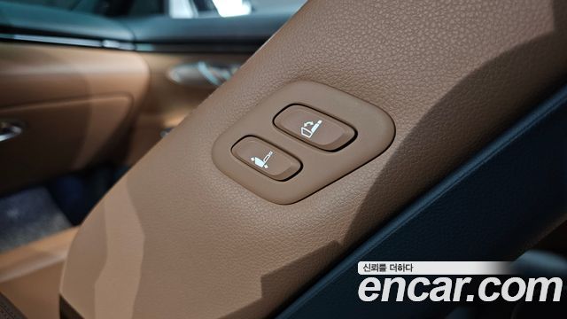 Genesis GV70 2.5T Gasoline AWD 2023 — фото 36