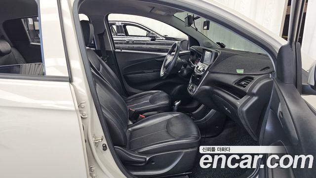 Chevrolet Next Spark LT Plus 2016 — фото 11