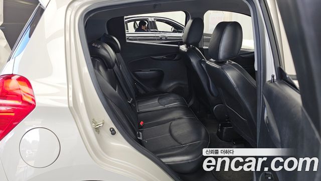 Chevrolet Next Spark LT Plus 2016 — фото 12