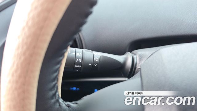 Toyota Prius (IV) 1.8 E 2018 — фото 20