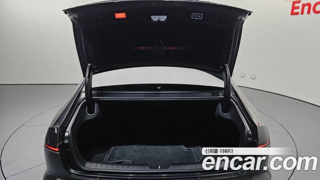 Hyundai Grandeur (GN7) 2,5 Gasoline 2WD Exclusive 2025 — фото 20
