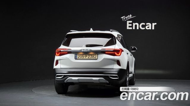Kia Seltos Gasoline 1.6 Turbo 2WD Signature 2023 — фото 4