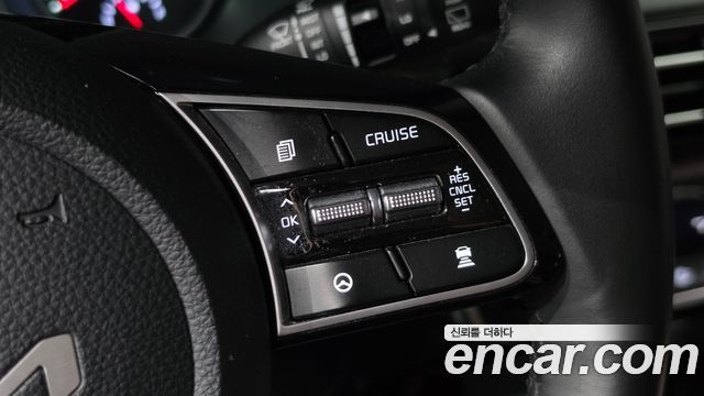 Kia Seltos Gasoline 1.6 Turbo 2WD Signature 2023 — фото 14