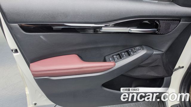 Kia Seltos Gasoline 1.6 Turbo 2WD Signature 2023 — фото 24