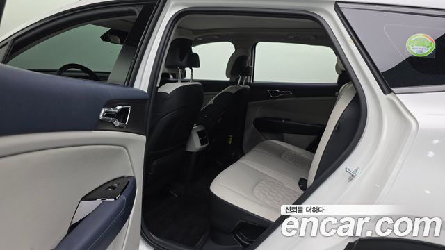 Kia Sportage Hybrid (V) Signature Gravity 2WD 2024 — фото 16