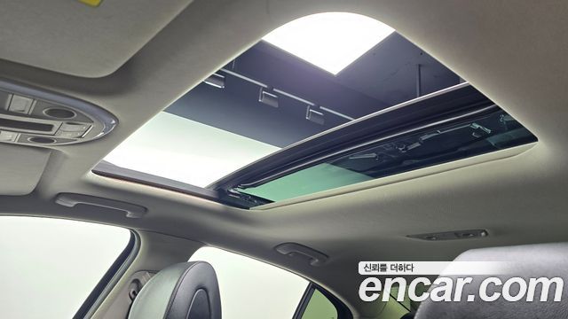 Genesis G70 2.0T Elite 2019 — фото 23